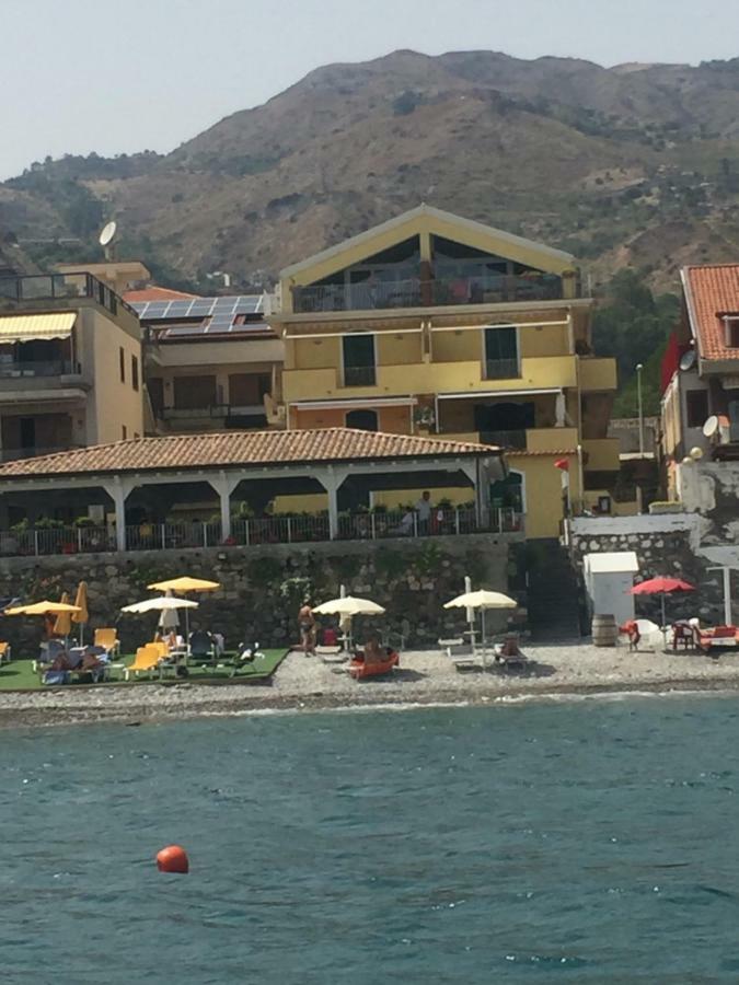 Beach Apartments Patrizia Taormina Exterior foto
